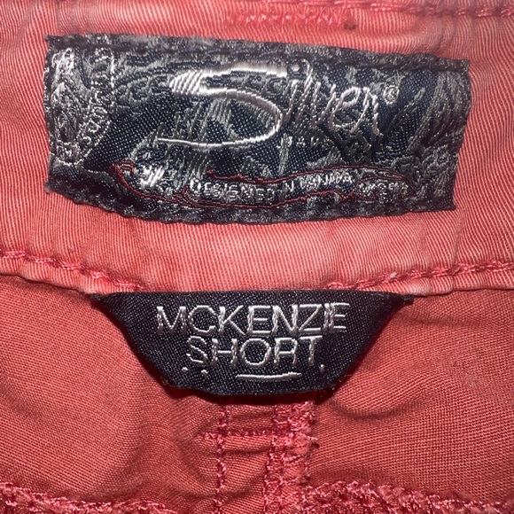 Silver brand shorts size W27 - Picture 3 of 9